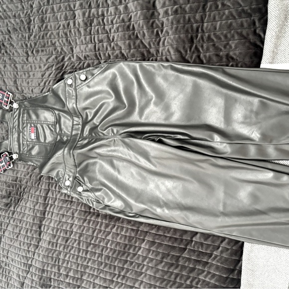 Retro Tommy Hilfiger Jeans overalls - Picture 3 of 6